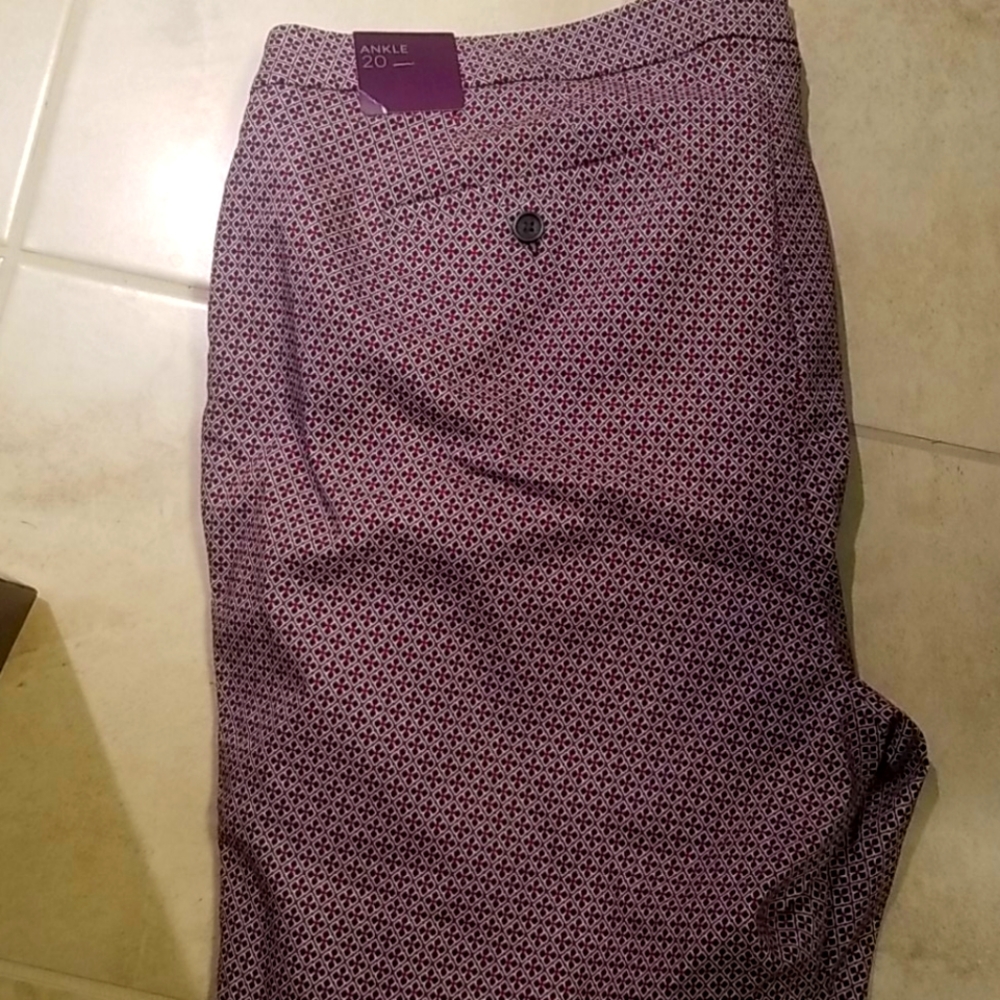 Ankle pants
